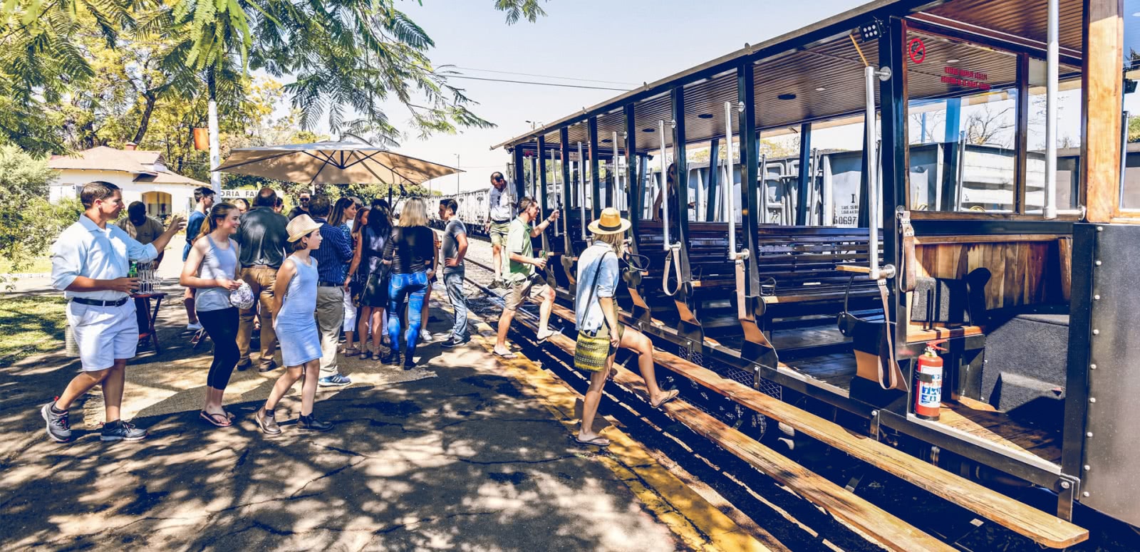 Экскурсия на трамвае на водопаде Виктория