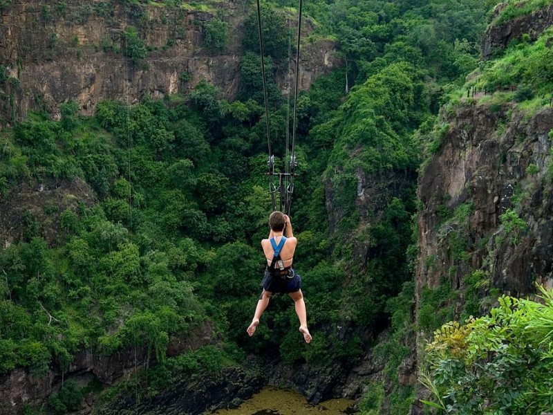 Foofie Slide. Водопад Виктория