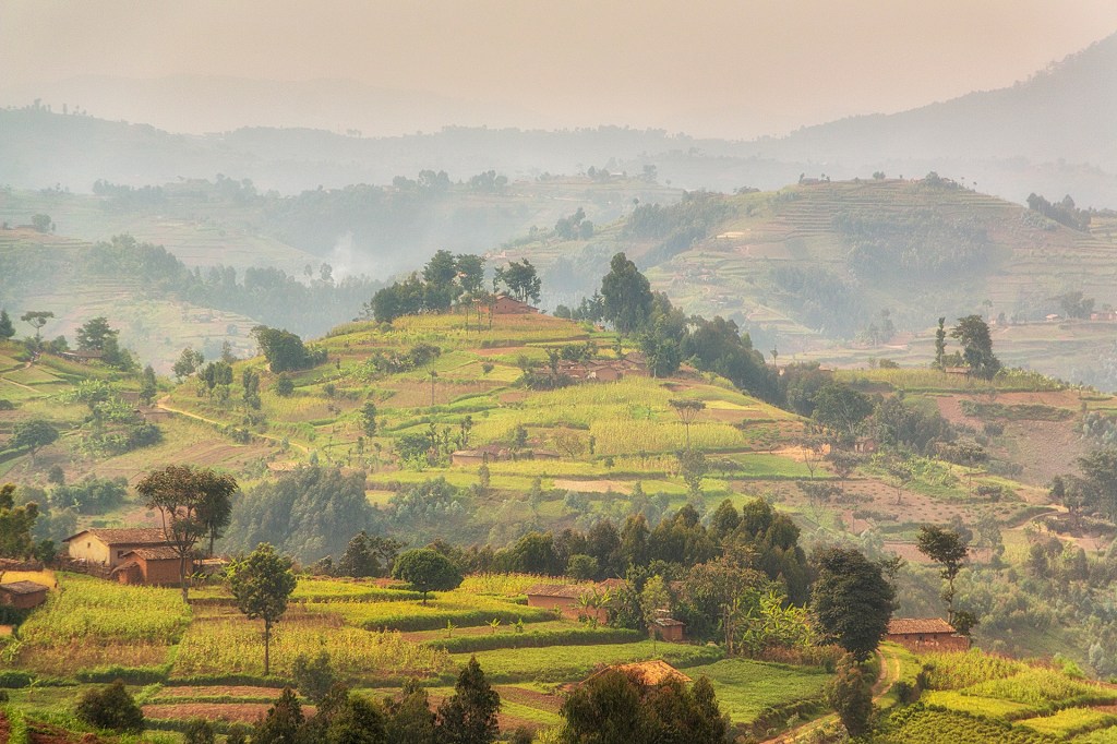 Руанда - страна тысячи холмов