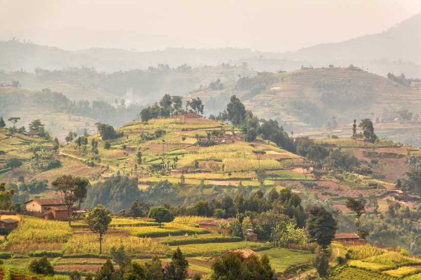 Страна тысячи холмов